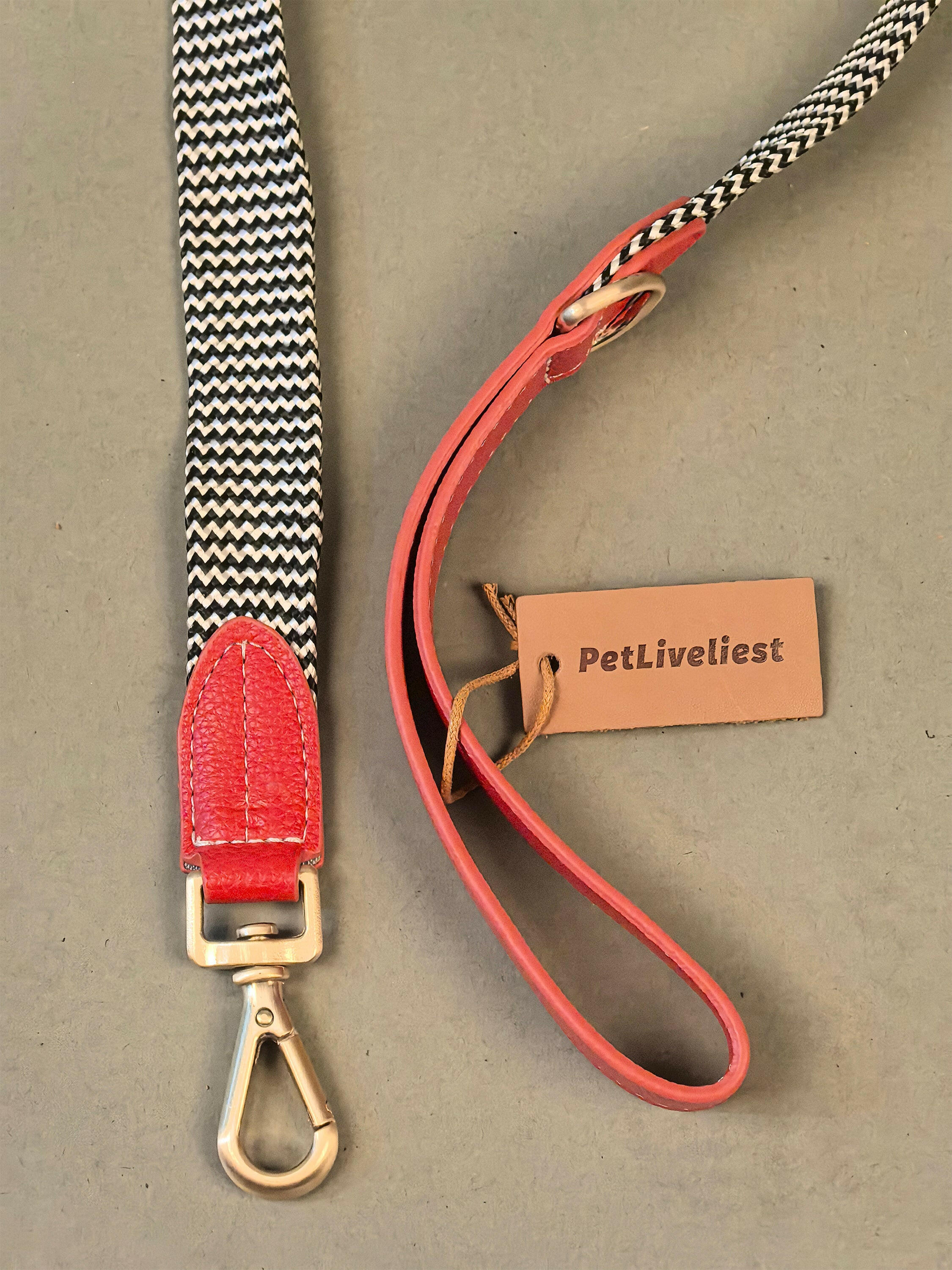 GRATIA LEASH - MAROON - PetLiveliest - PetLiveliest - Collar&amp;Leash - Harness&amp;Leash - Houndstooth